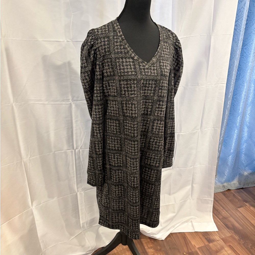 LuLaRoe Ava Black and Gray Patterned Dress